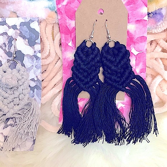 🆕»-»FaNcY MoDeRn MaCrAmE EaRrInGS«-«HaNdCrAfTeD »ClAsSiC bOhO sTyLe« - Picture 5 of 16